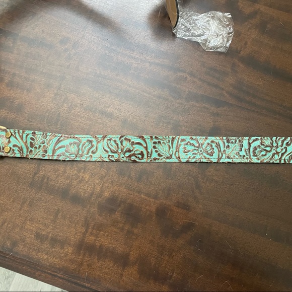 Leather turquoise belt - Picture 2 of 2